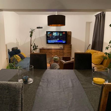 Agreable Logement A Vierzon Centre Екстериор снимка